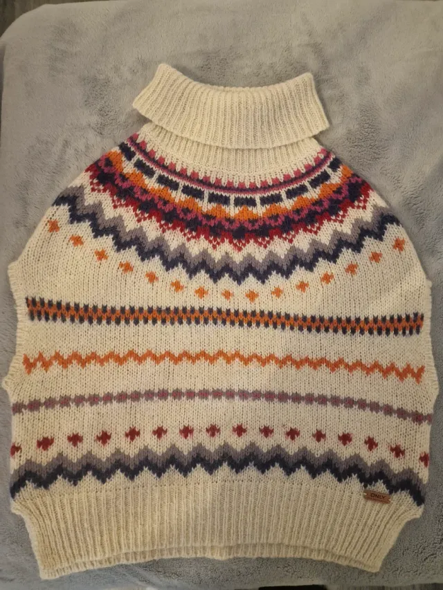 Jersey Only cuello alto estampado talla S-M