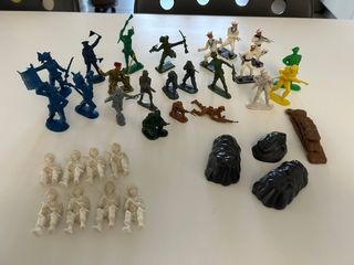 Lotto soldatini anni '70 scala 1:32