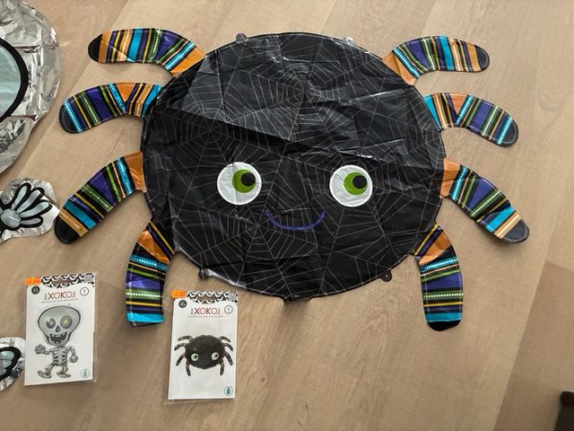 2 Globos Halloween helio: Esqueleto y Araña