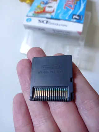 Zelda Phantom Hourglass caja y cartucho original 