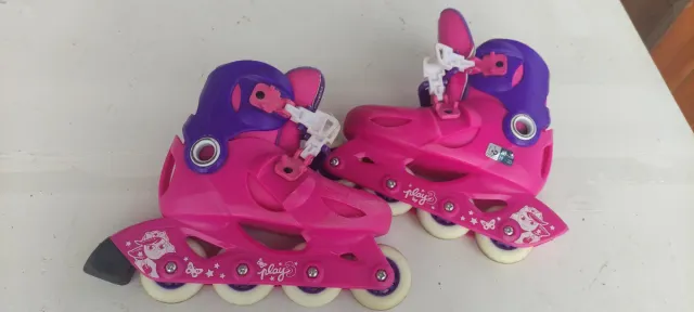 Patines rosas talla 30-32