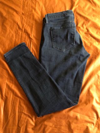 Pantalón vaquero Levi's azul oscuro