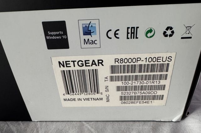 Router NETGEAR R8000P