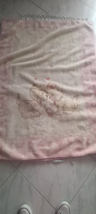 Copertina pile neonata