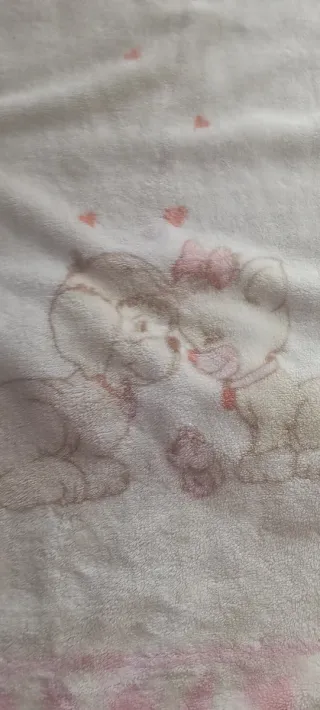 Copertina pile neonata