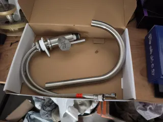 Miscelatore rubinetto cucina in metallo