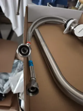 Miscelatore rubinetto cucina in metallo