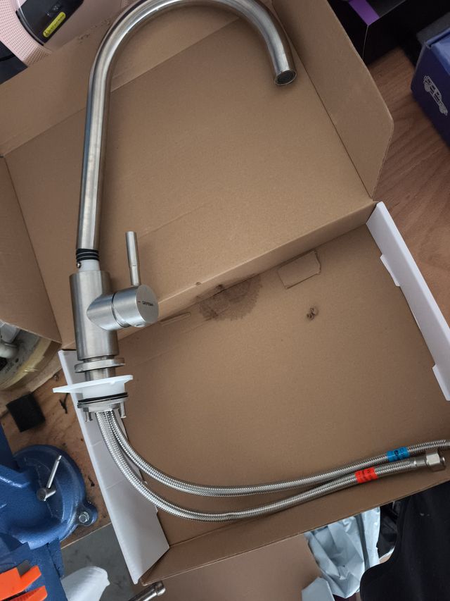 Miscelatore rubinetto cucina in metallo