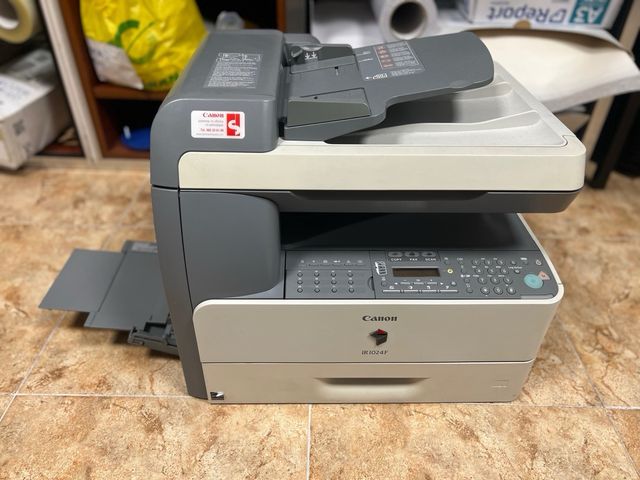 Impresora Canon iR1024F Multifunción
con 3 toner 
