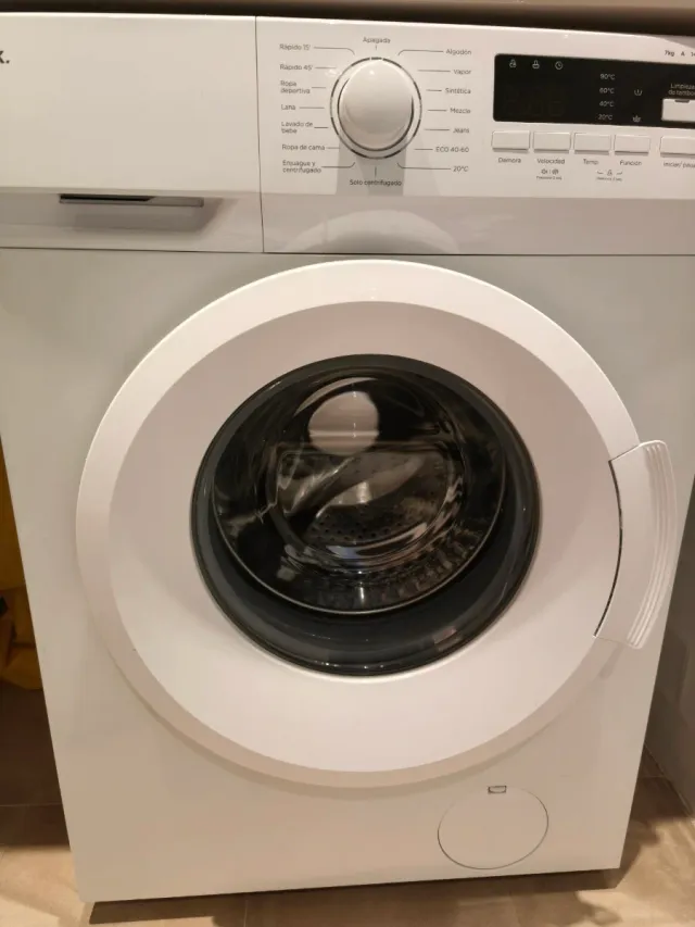 Lavadora OK. 7 kg y 1400 rpm