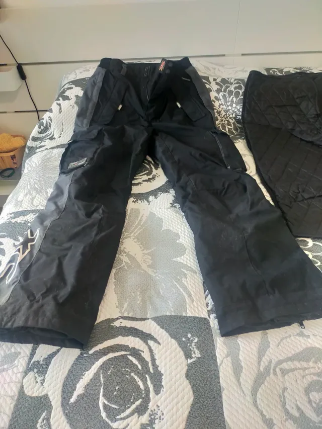 Pantalones Quad/Ski Impermeables Forro Negro