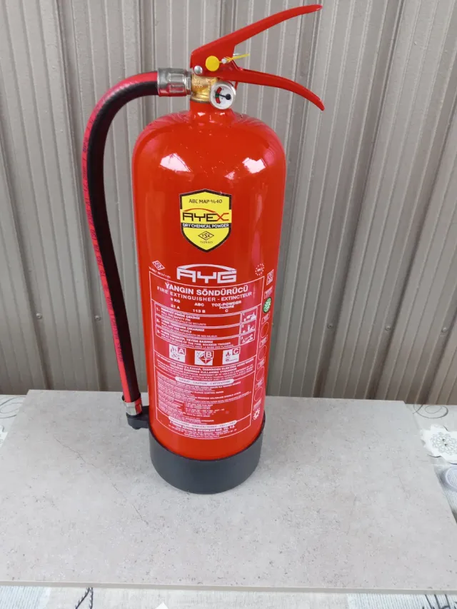 Estintore 6kg polvere AYEX