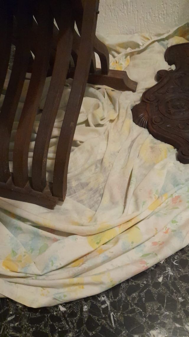 Sedia in legno Savonarola