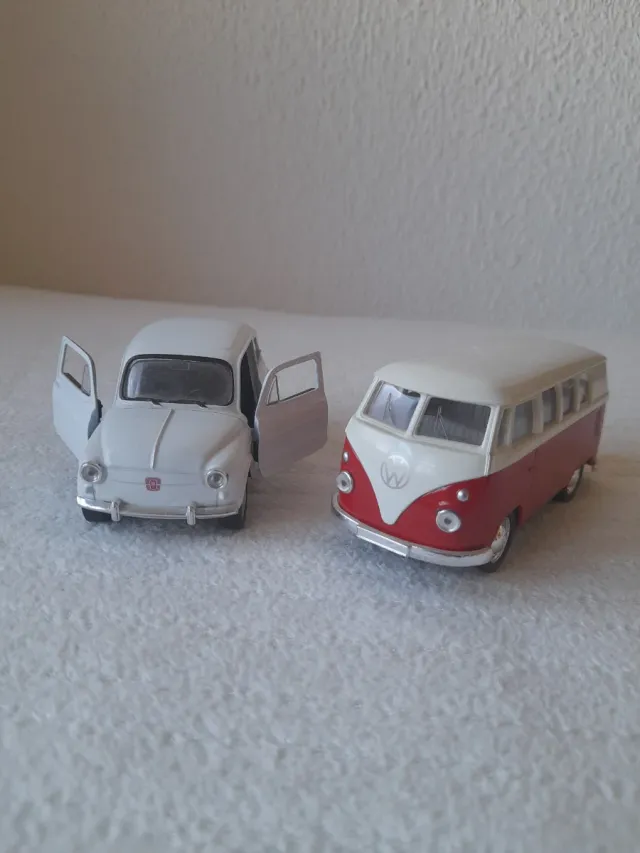 2 Coches de colección vintage