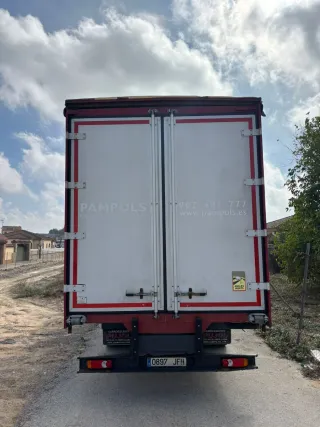 Caja de camión muy nueva,tableros de aluminio,semi