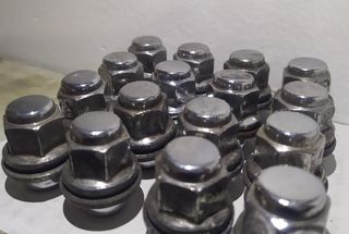 Tuerca aluminio de Collar Plana para Toyota