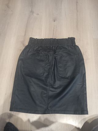 Falda efecto piel b.young Talla 34