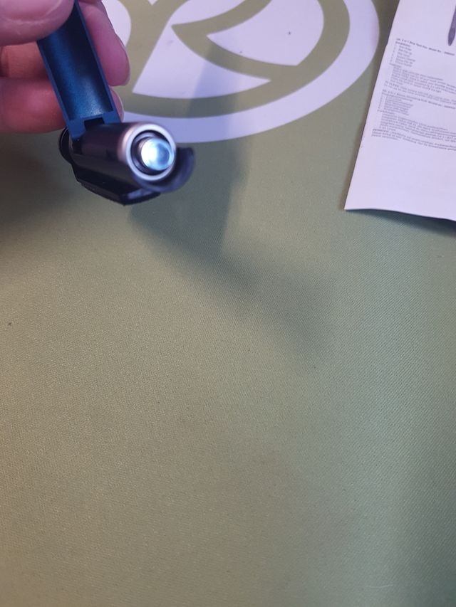 AVON Penna 6-in-1 Tech Pen