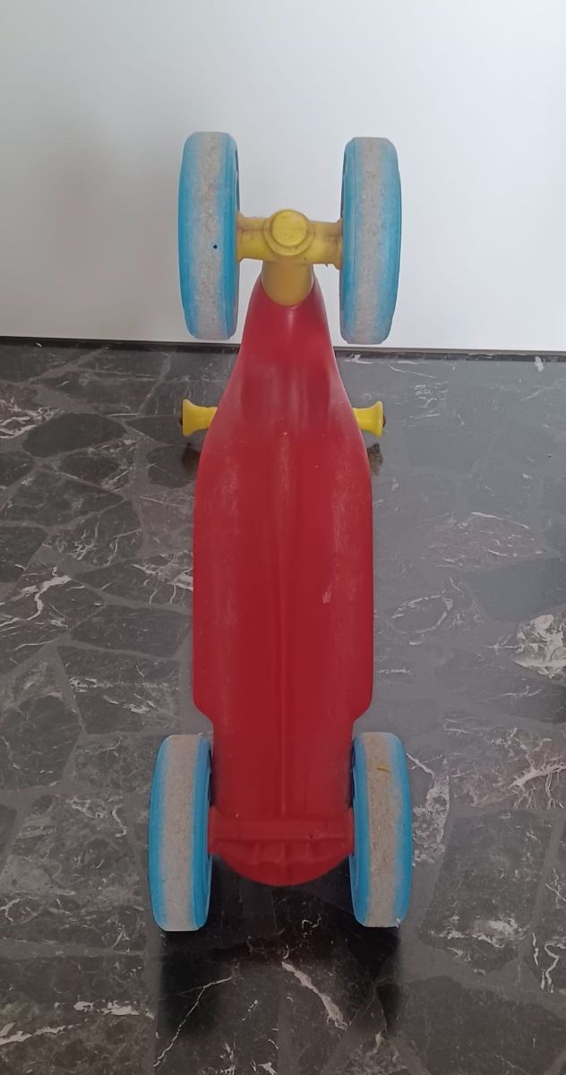 Monopattino Plastica Bambini dai 18 mesi 4 ruote