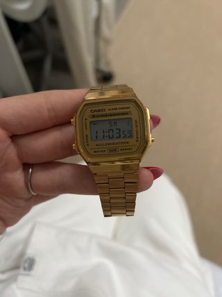 Reloj Casio Dorado Digital
