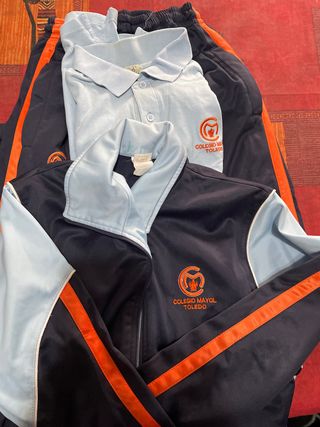 Chándal Colegio Mayol Antiguo. Varias tallas. 2€/1