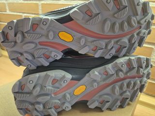Botas Merrell Moab Speed Thermo Mid WP a estrenar