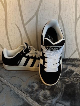 Adidas Zapatillas Negras y Beige