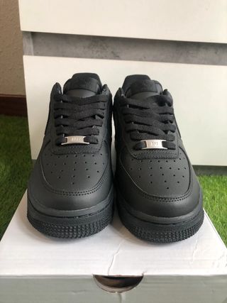 N݉ike A݉ir f݉orce 1 L݉ow Supreme Black Talla 40