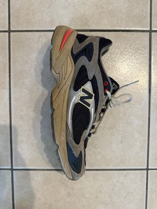 Limited Edition Scarpe New Balance 725 Uomo 44.5