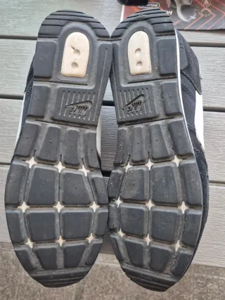 Nike Venture Runner Scarpe Uomo Taglia 44