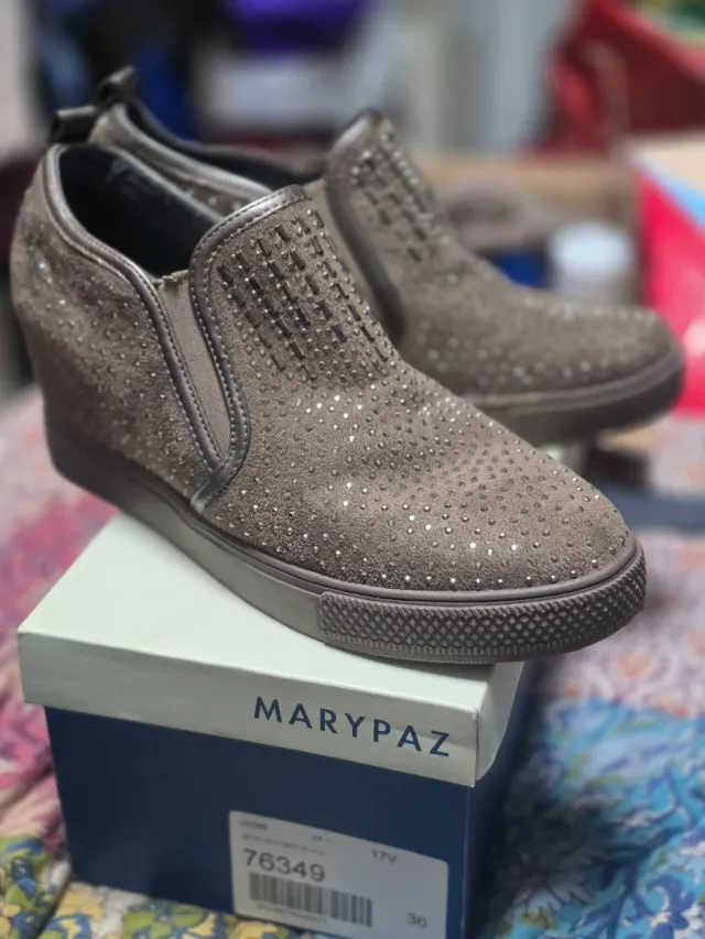 Zapatillas cuña MARYPAZ talla 41