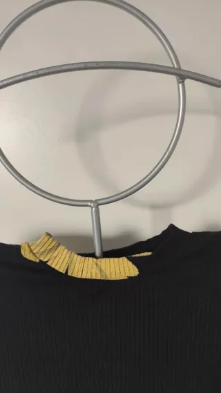 Top Desigual Estampado M/L. Buen estado