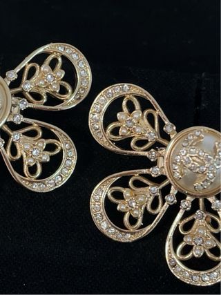 Pendientes Chanel Flor Dorados Perla