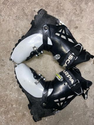 Botas esquí travesía SCARPA Maestrale RS