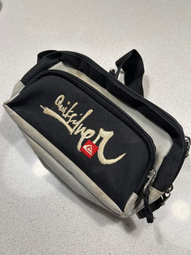 Negociable Riñonera Quiksilver Vintage 90s