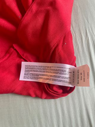 Blusa roja de fiesta