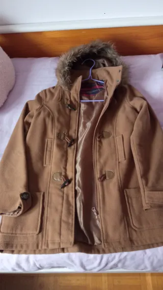 Abrigo paño marrón con capucha