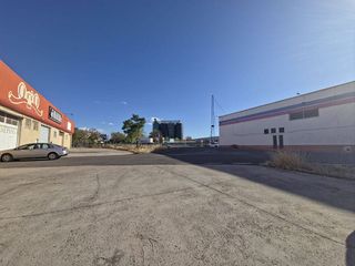 Nave industrial en venta en Andújar