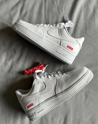 Nike A݉ir Force 1 Low Supreme White talla 39