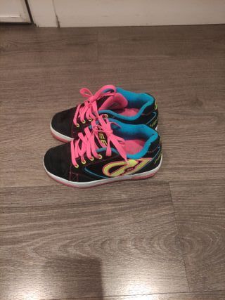 Zapatillas con ruedas Heelys. Talla 34