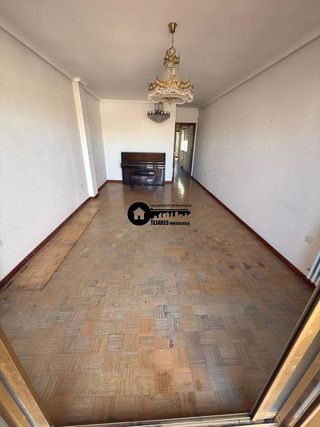 Ático en venta en Feria en Albacete