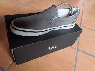 Scarpe slip-on grigie comode e leggere - Taglia 42