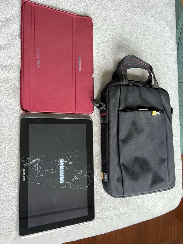 Samsung Galaxy Tab 2 Roja