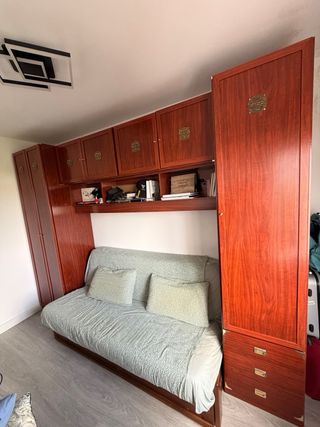 Mueble modular con sofá cama con cama extra 