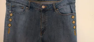 Pantalón Vaquero Pitillo Mujer azul. Talla 44 