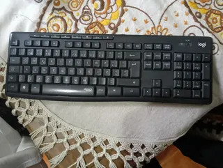 Teclado Logitech Negro