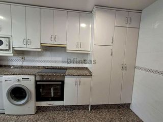 Piso en alquiler en Ensanche en Teruel