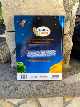 Libro per bambini "Storie spaziali"