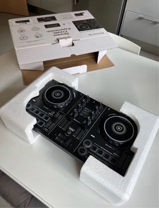 Controladora DJ Pioneer DDJ-200