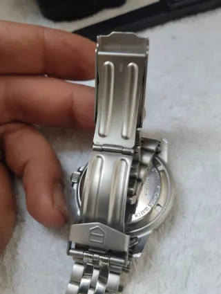 Reloj TAG Heuer Cronógrafo Gris
